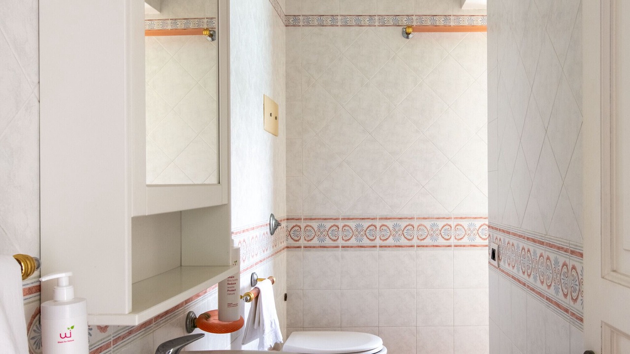 Photo of Bathroom in Old Town