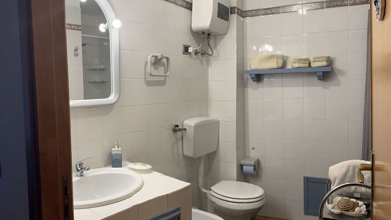 Photo of Bathroom in Macari