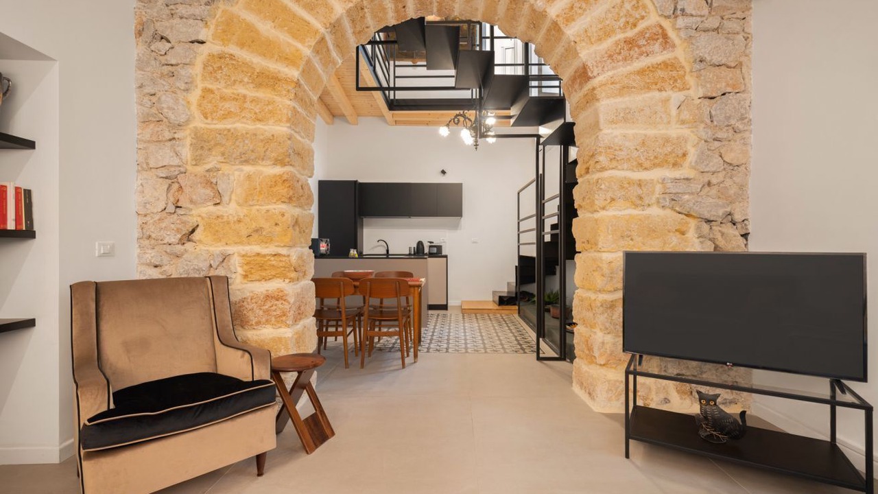 Photo of Livingroom in Ruggero Settimo