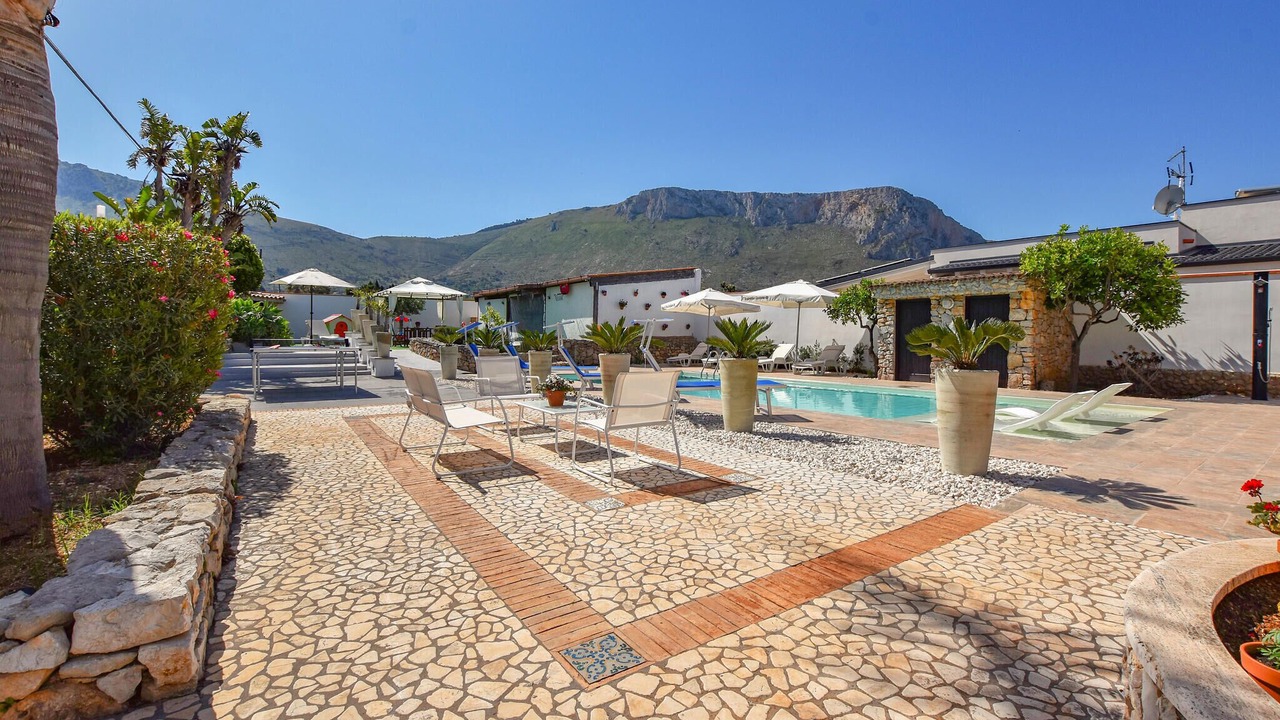 Photo of Outdoor in Terrasini
