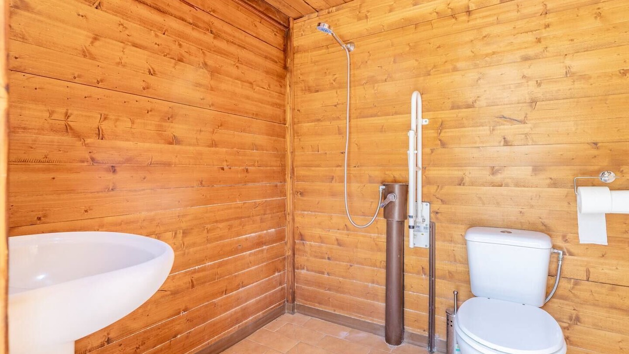 Photo of Bathroom in Mitogio