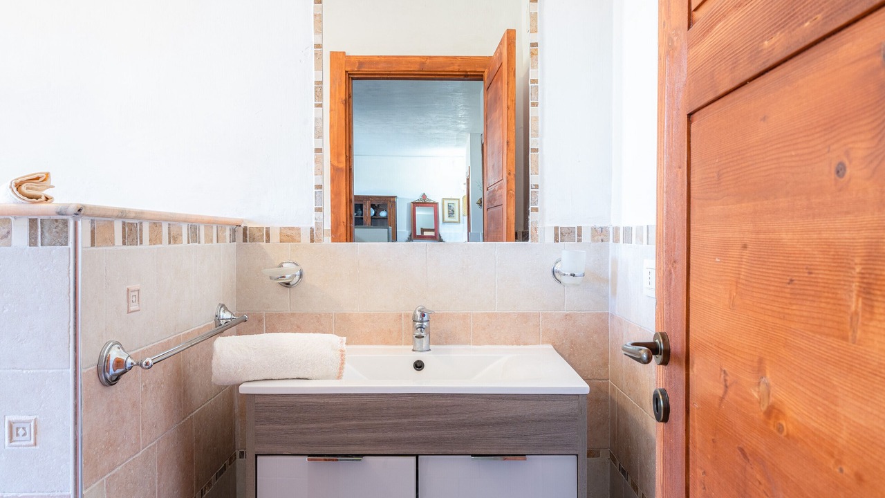 Photo of Bathroom in Sortino