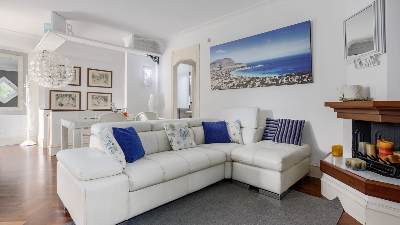 Photo of Livingroom in Mondello