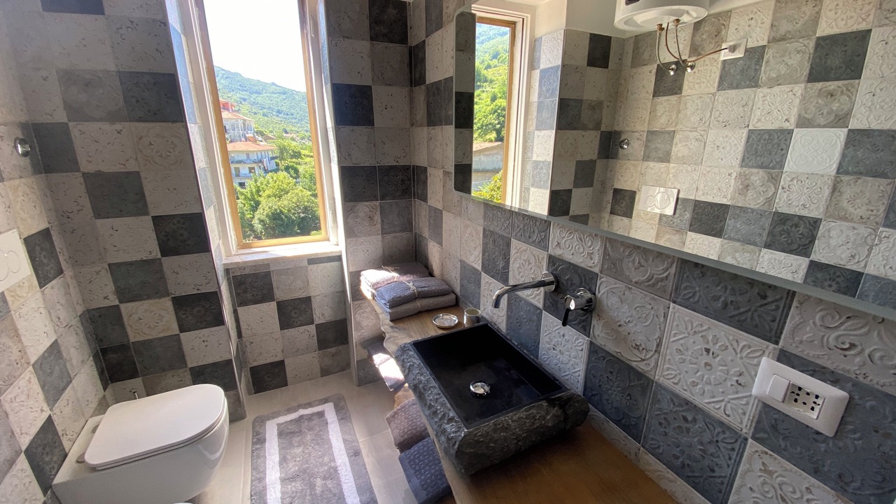 Photo of Bathroom in Tramonti