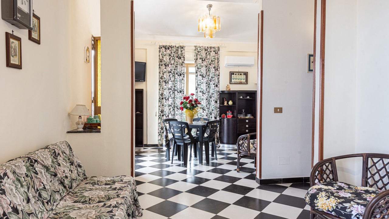 Photo of Livingroom in Torre Colonna-sperone