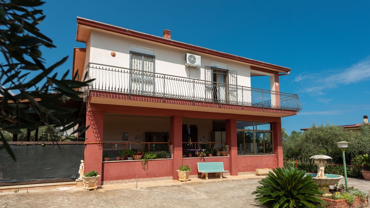 Photo of Outdoor in Torre Colonna-sperone