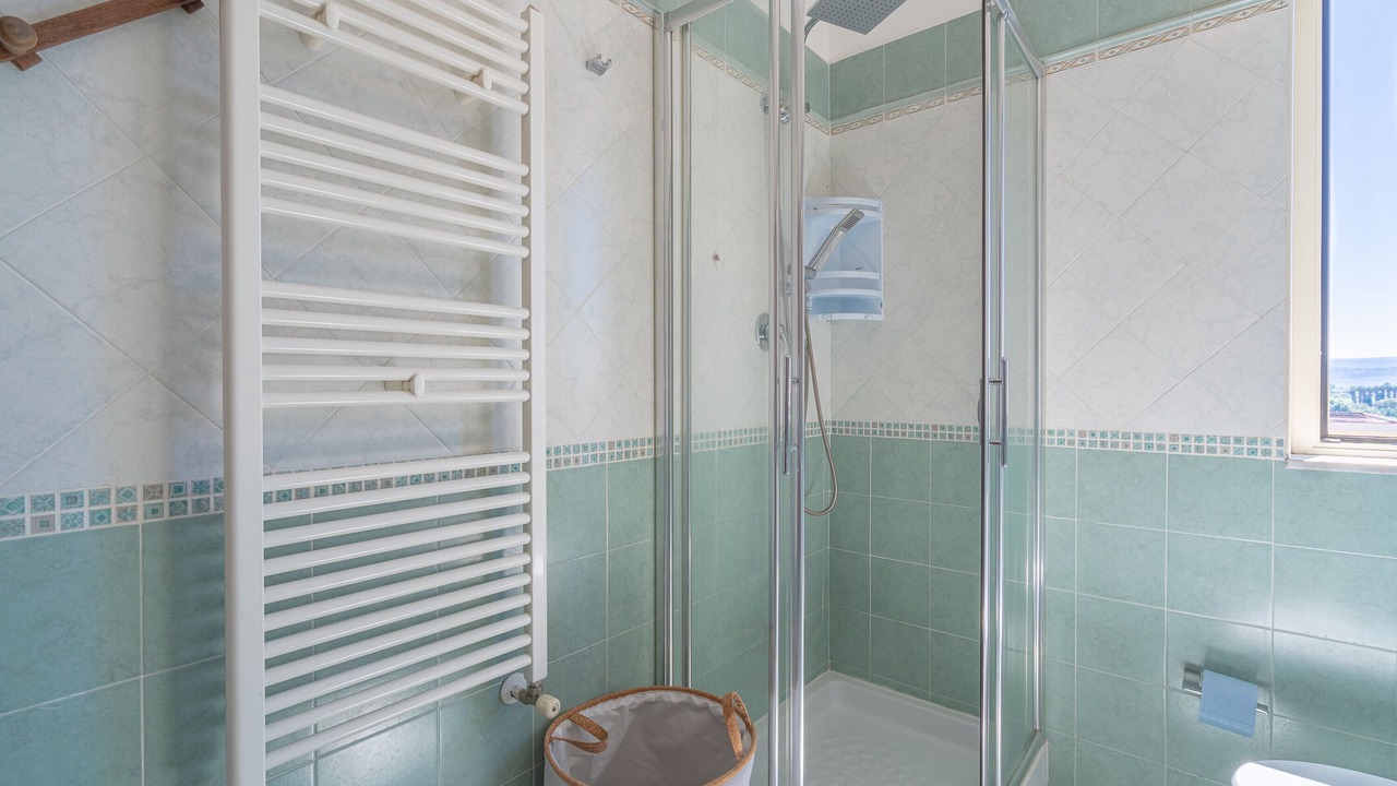 Photo of Bathroom in Floridia