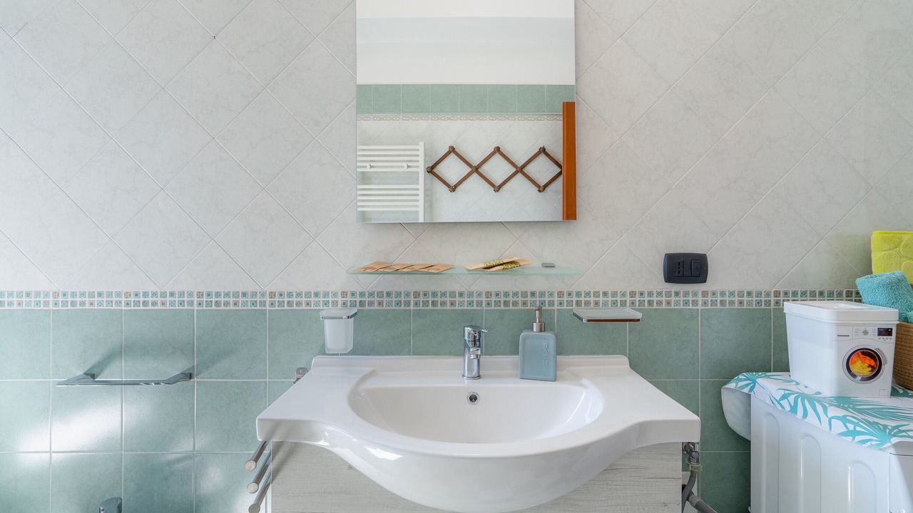 Photo of Bathroom in Floridia