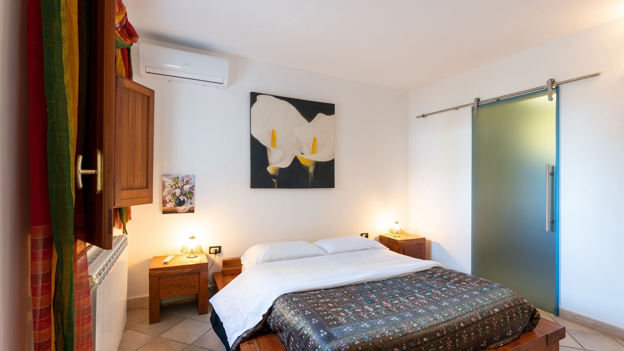 Photo of Bedroom in Scopello