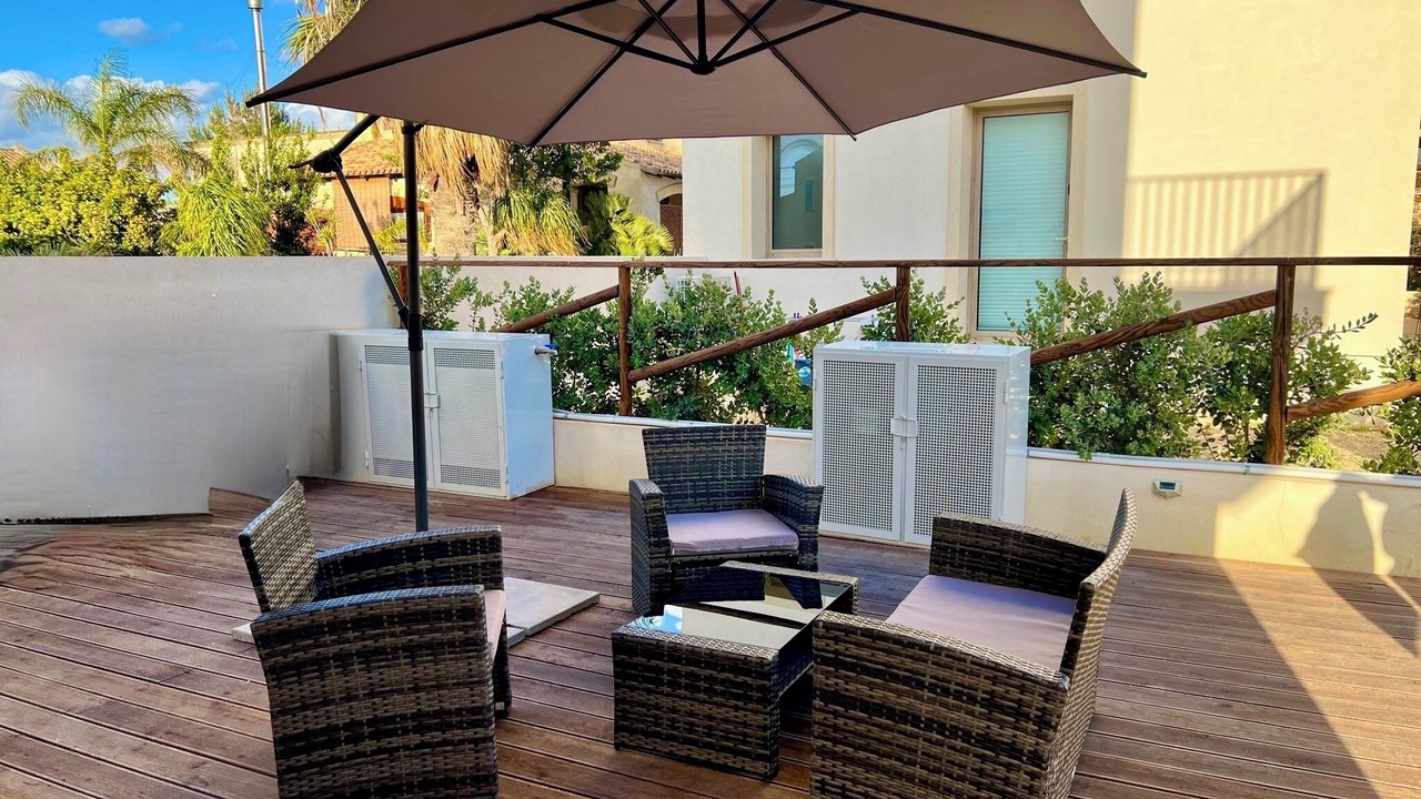 Photo of Patio Balcony in Birgi Vecchi