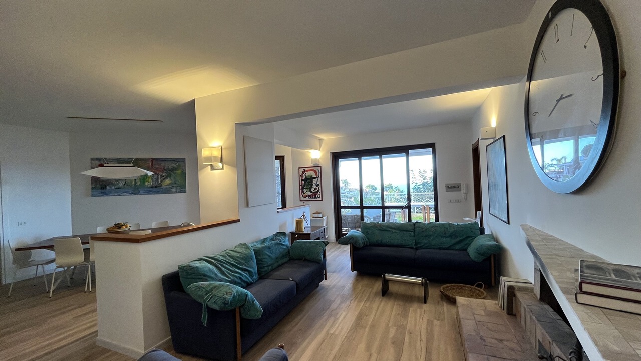 Photo of Livingroom in Mandra Capreria