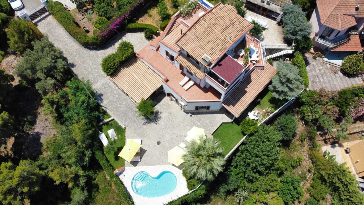 Photo of Outdoor in Mandra Capreria