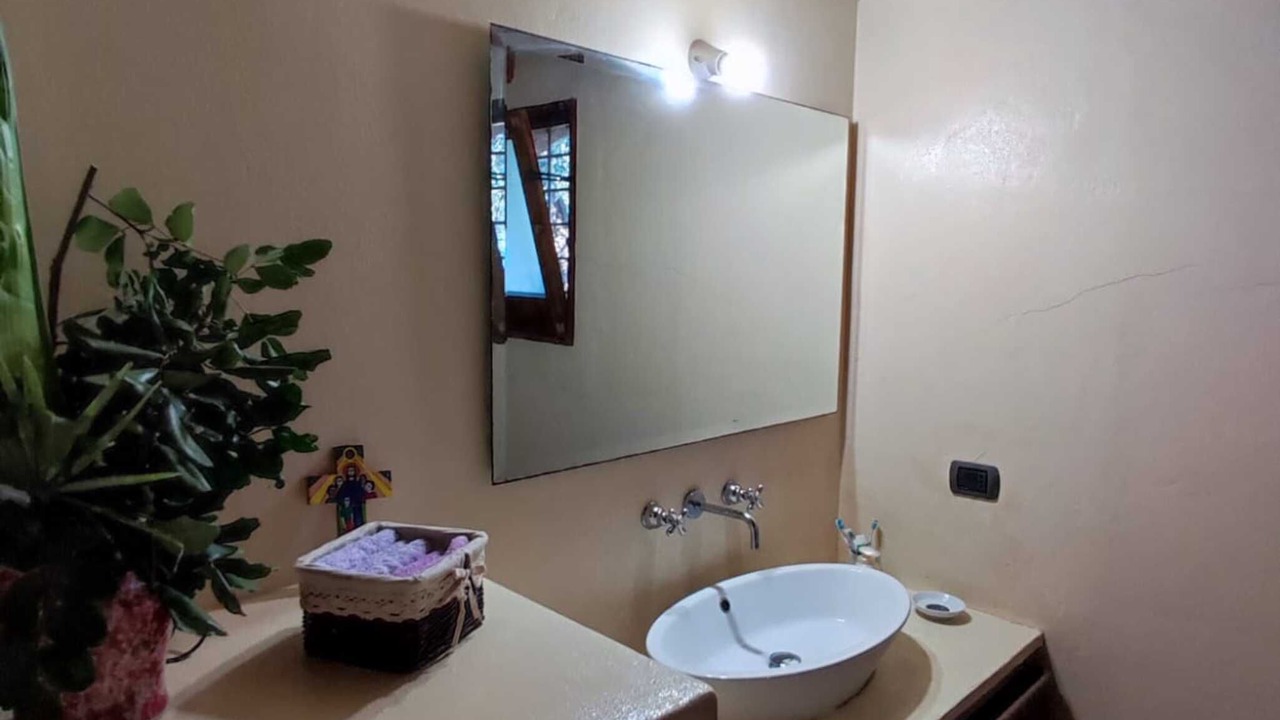 Photo of Bathroom in Collesano