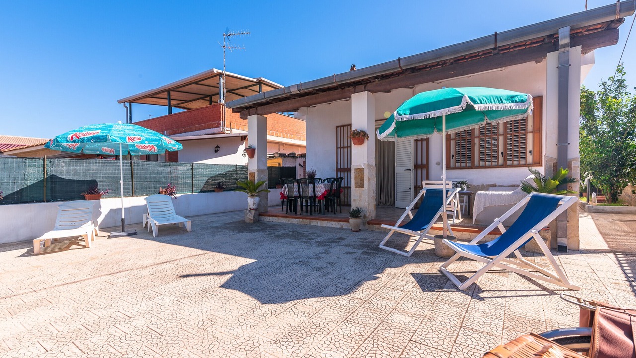 Photo of Patio Balcony in Agnone Bagni