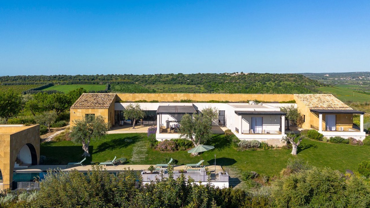 Photo of Outdoor in Noto