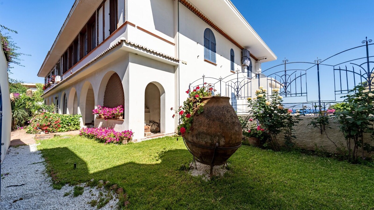 Photo of Outdoor in Capo Peloro