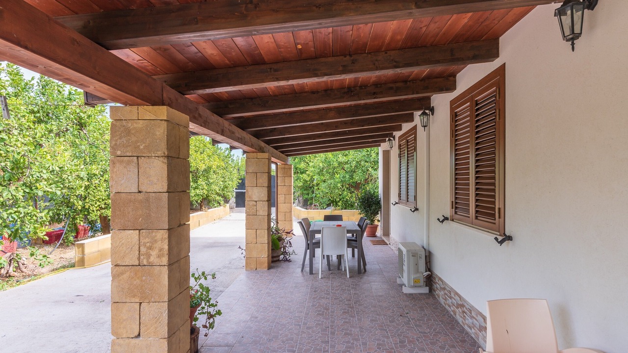 Photo of Outdoor in Avola