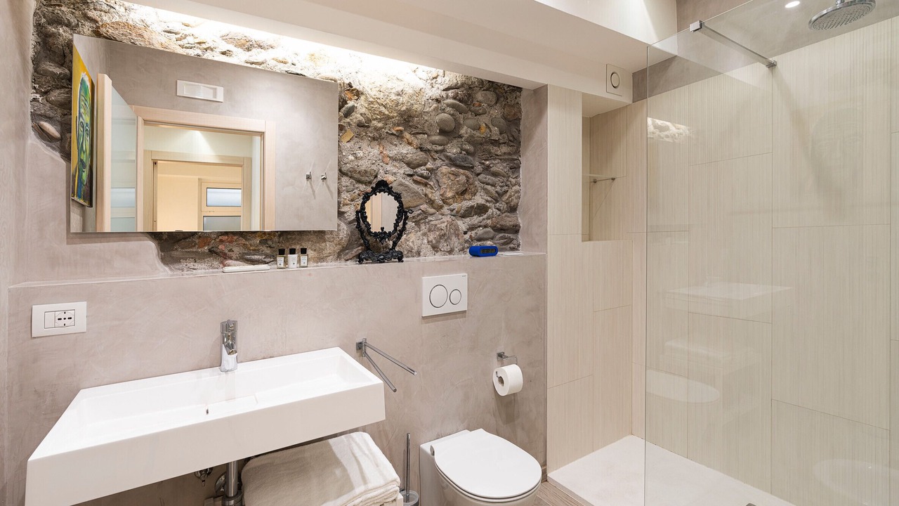 Photo of Bathroom in Letojanni