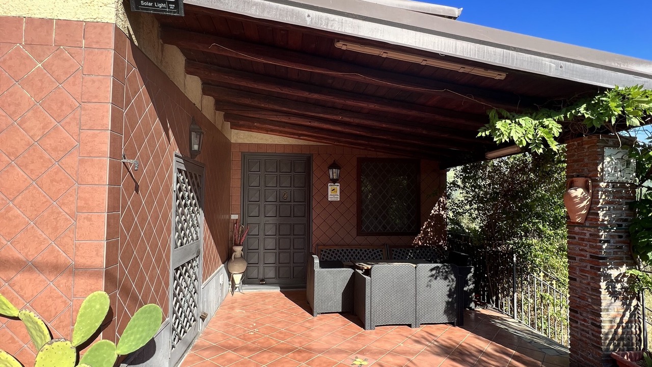 Photo of Patio Balcony in Santa Maria di Licodia