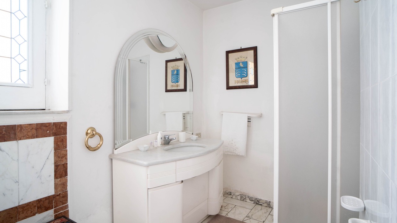 Photo of Bathroom in Coste
