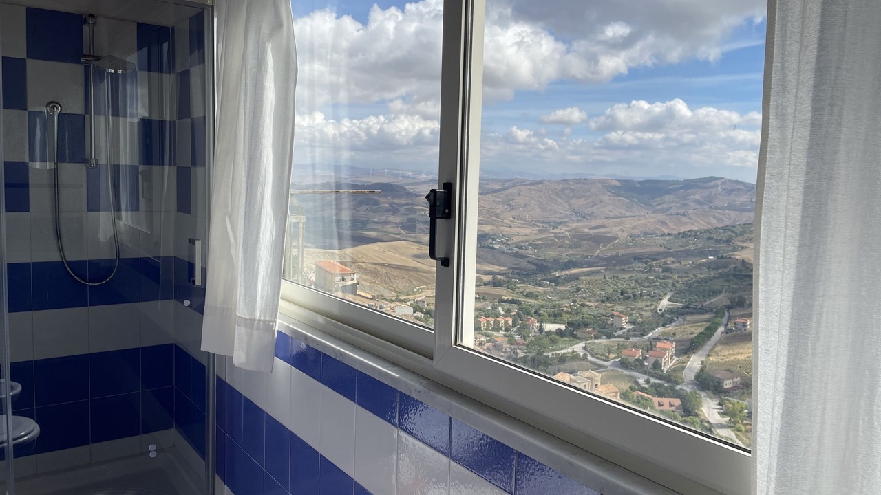 Photo of Bathroom in Cammarata