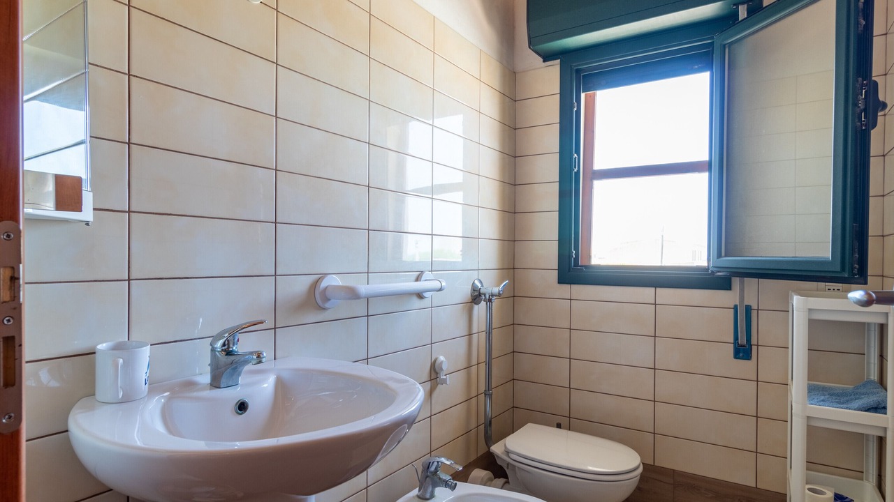 Photo of Bathroom in Acate