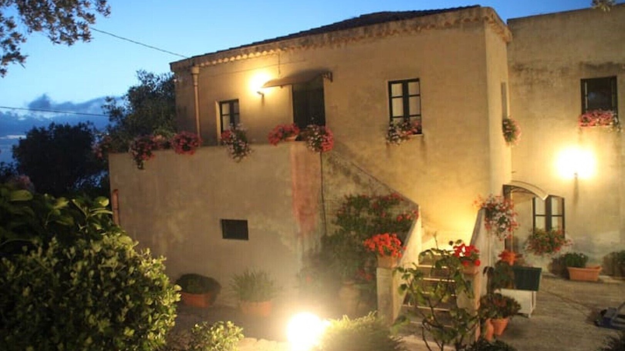 Photo of Outdoor in Naso