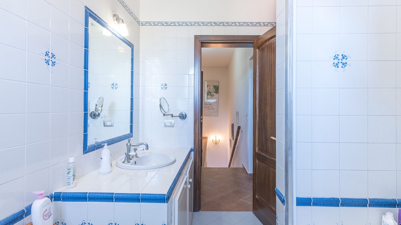 Photo of Bathroom in Plemmirio