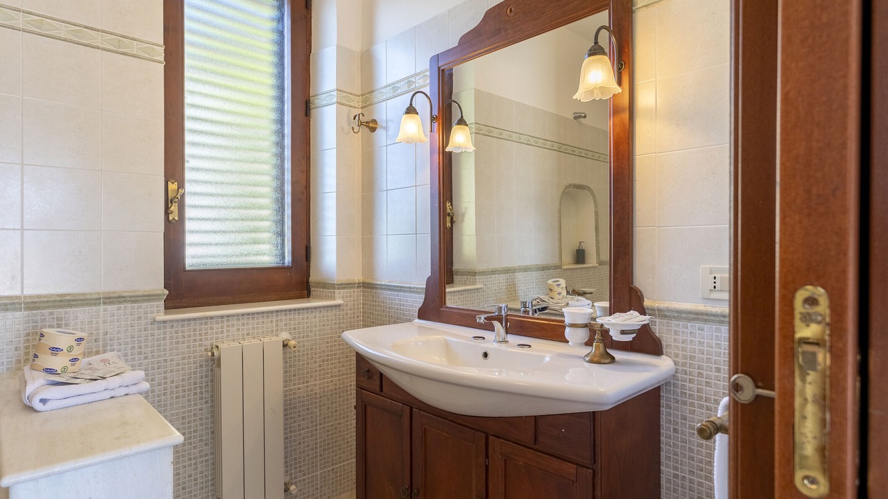 Photo of Bathroom in Marsala