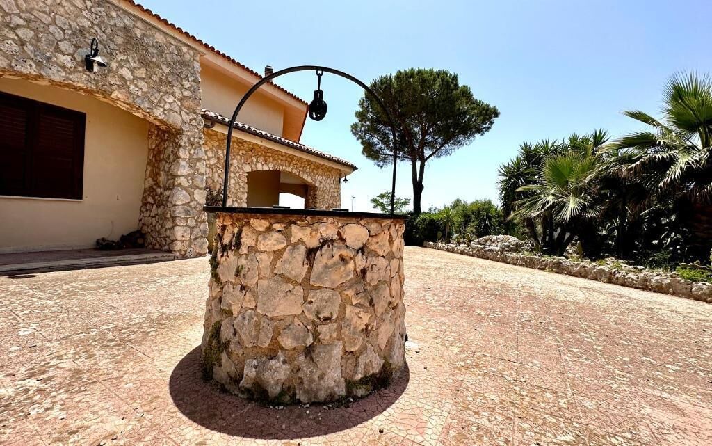 Photo of Outdoor in Avola