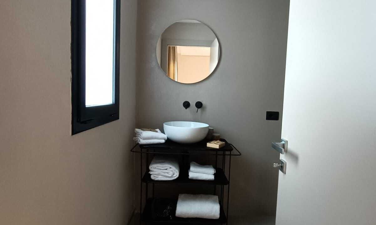 Photo of Bathroom in Picanello-Ognina-Barriera-Canalicchio