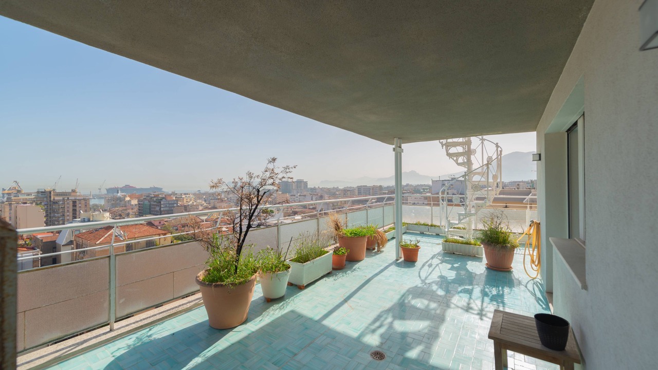 Photo of Patio Balcony in Ruggero Settimo