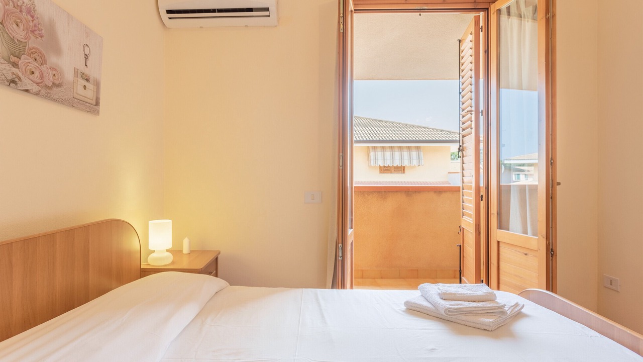Photo of Bedroom in Campofelice di Roccella