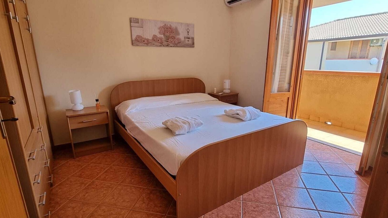 Photo of Bedroom in Campofelice di Roccella