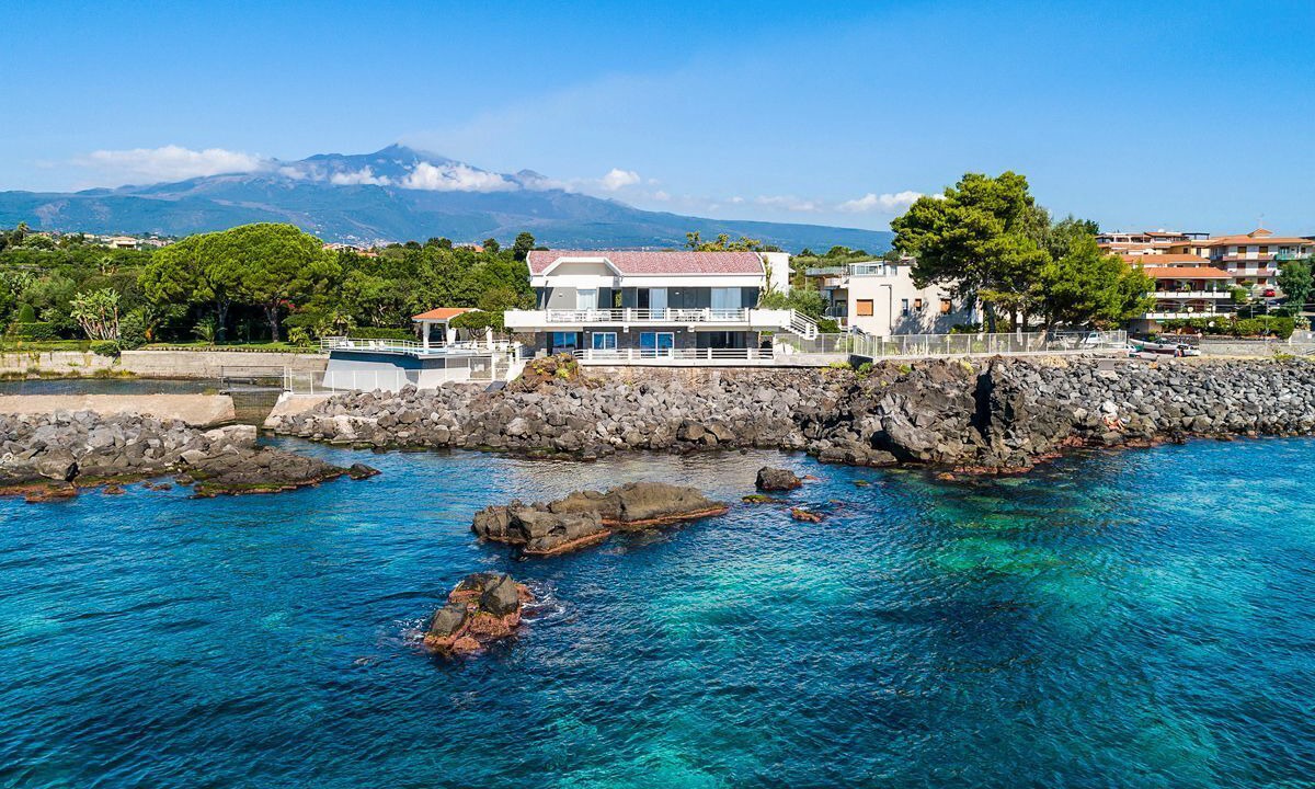 Photo of Others in Stazzo