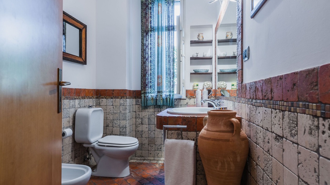 Photo of Bathroom in Torre Archirafi