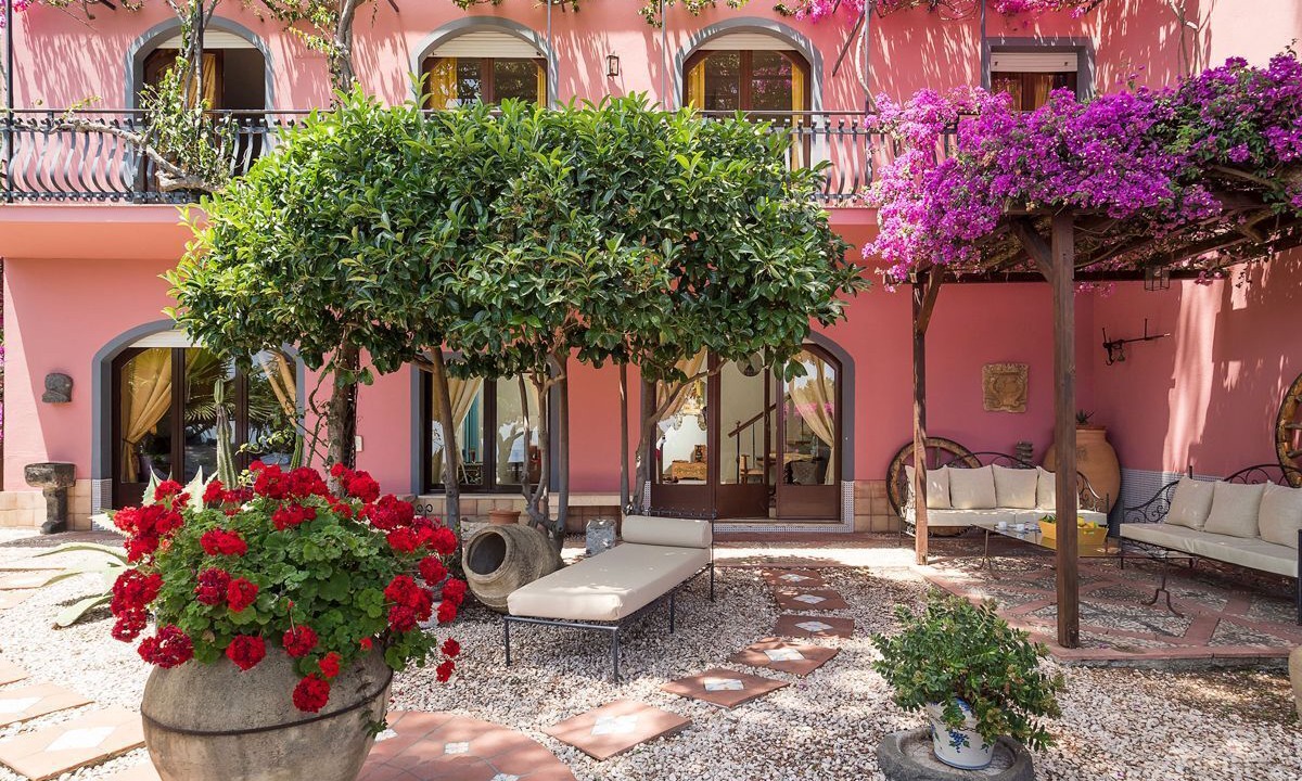 Photo of Others in Taormina