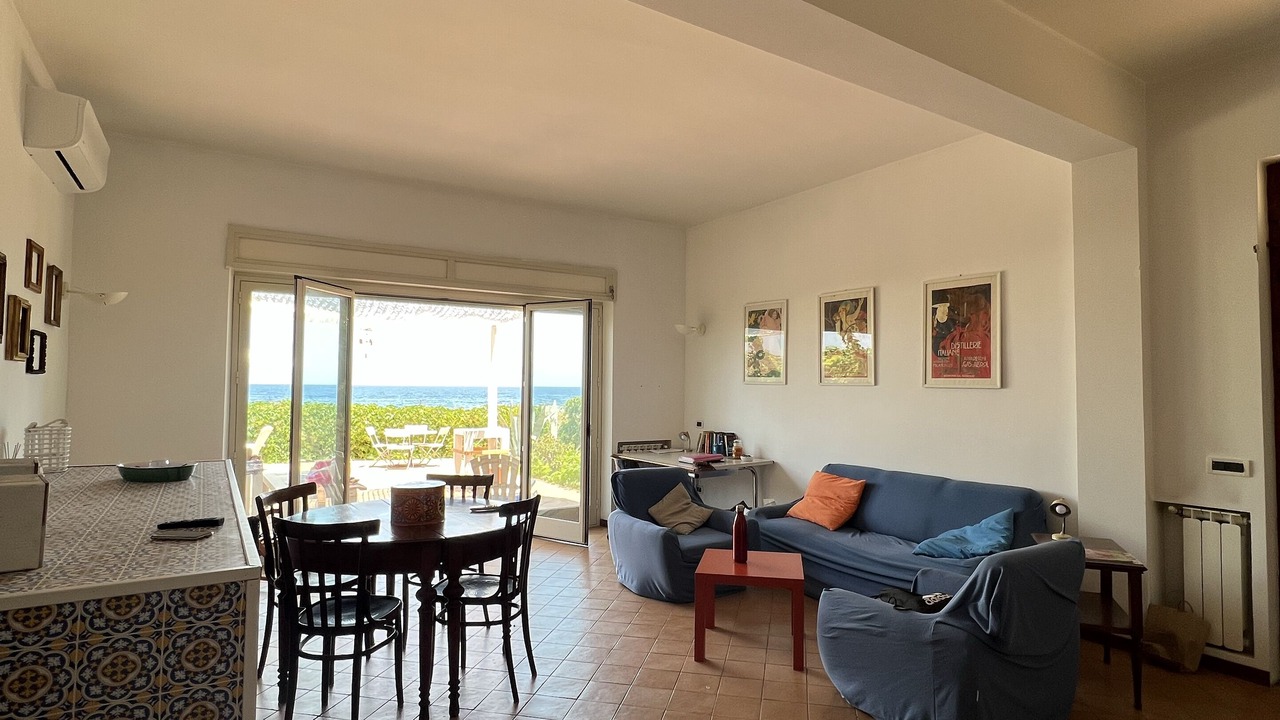 Photo of Livingroom in Gioiosa Marea