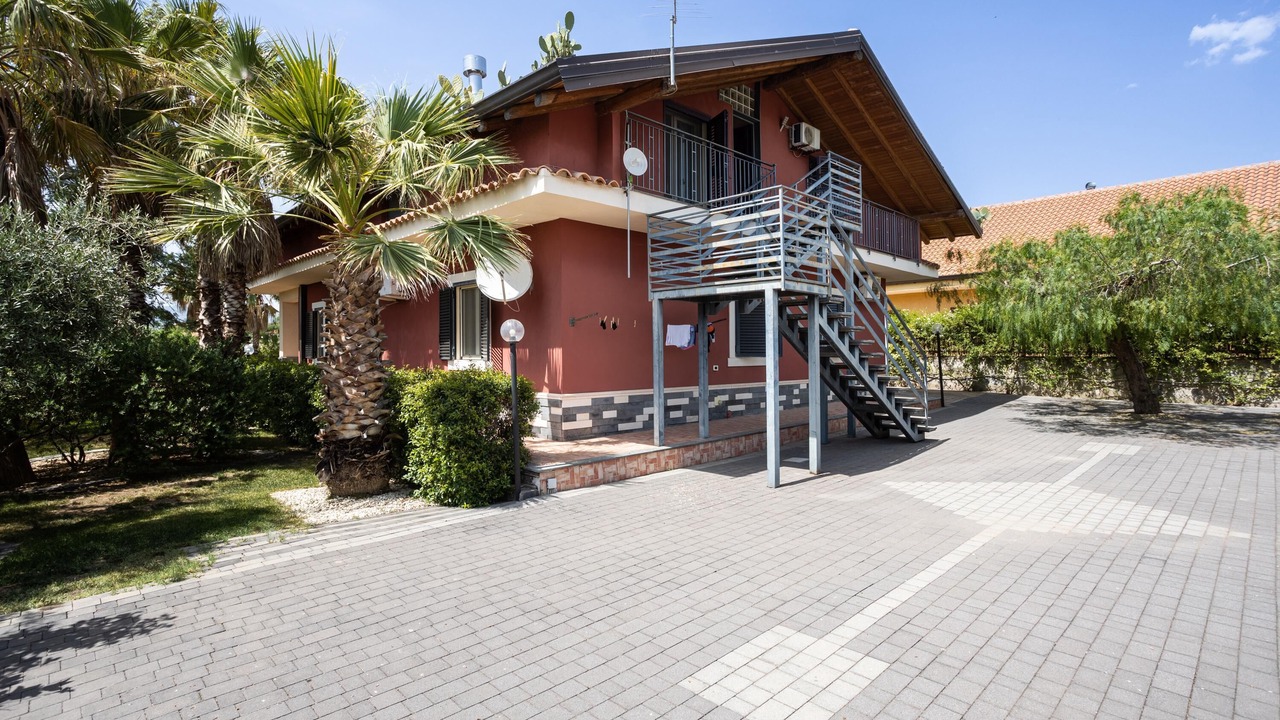 Photo of Outdoor in Adrano