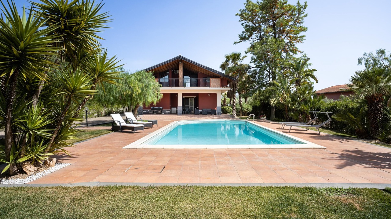 Photo of Outdoor in Adrano