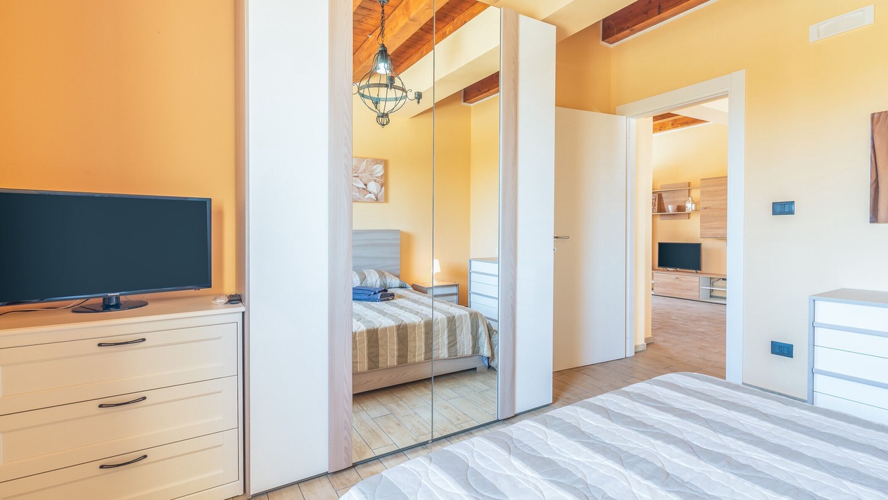 Photo of Bedroom in Brucoli