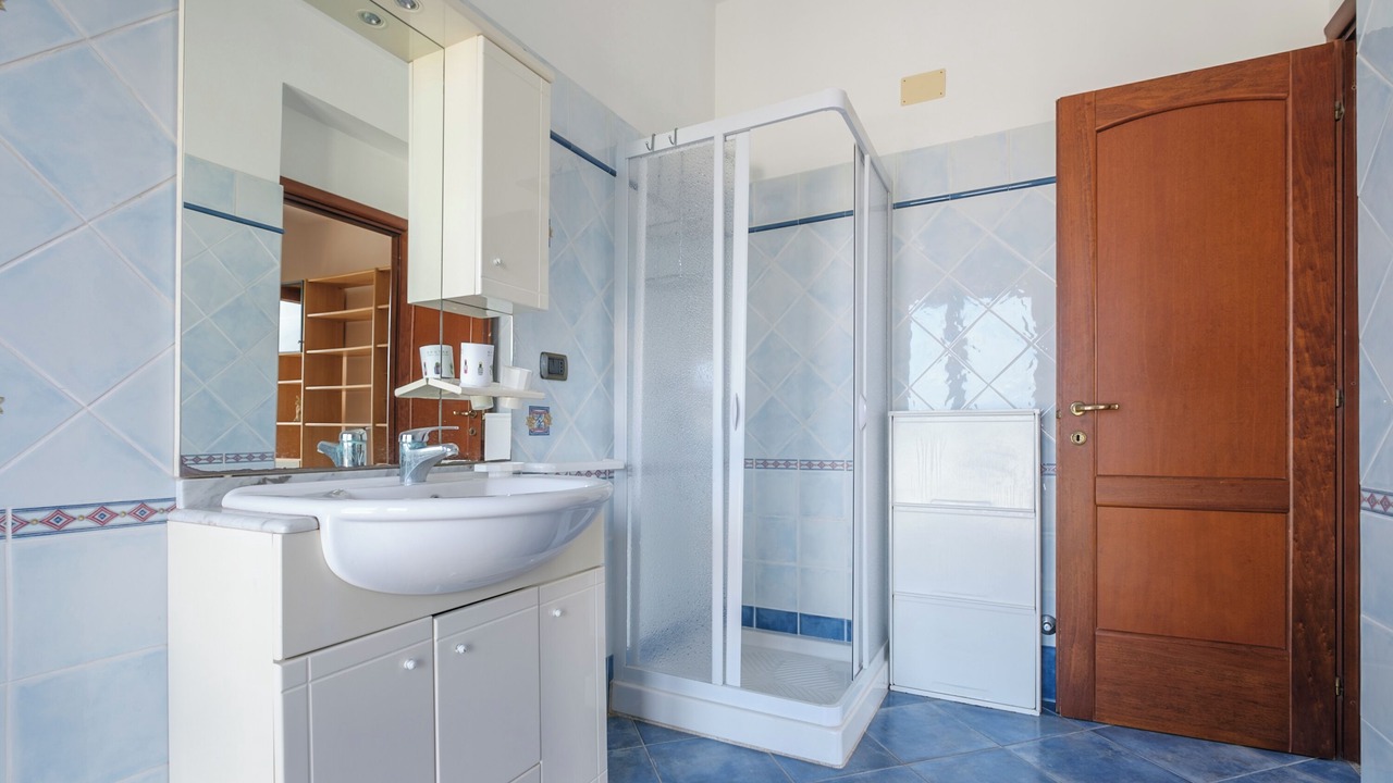 Photo of Bathroom in Faro Superiore