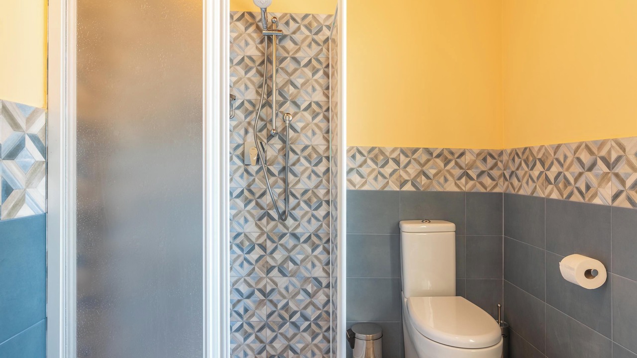 Photo of Bathroom in Brucoli