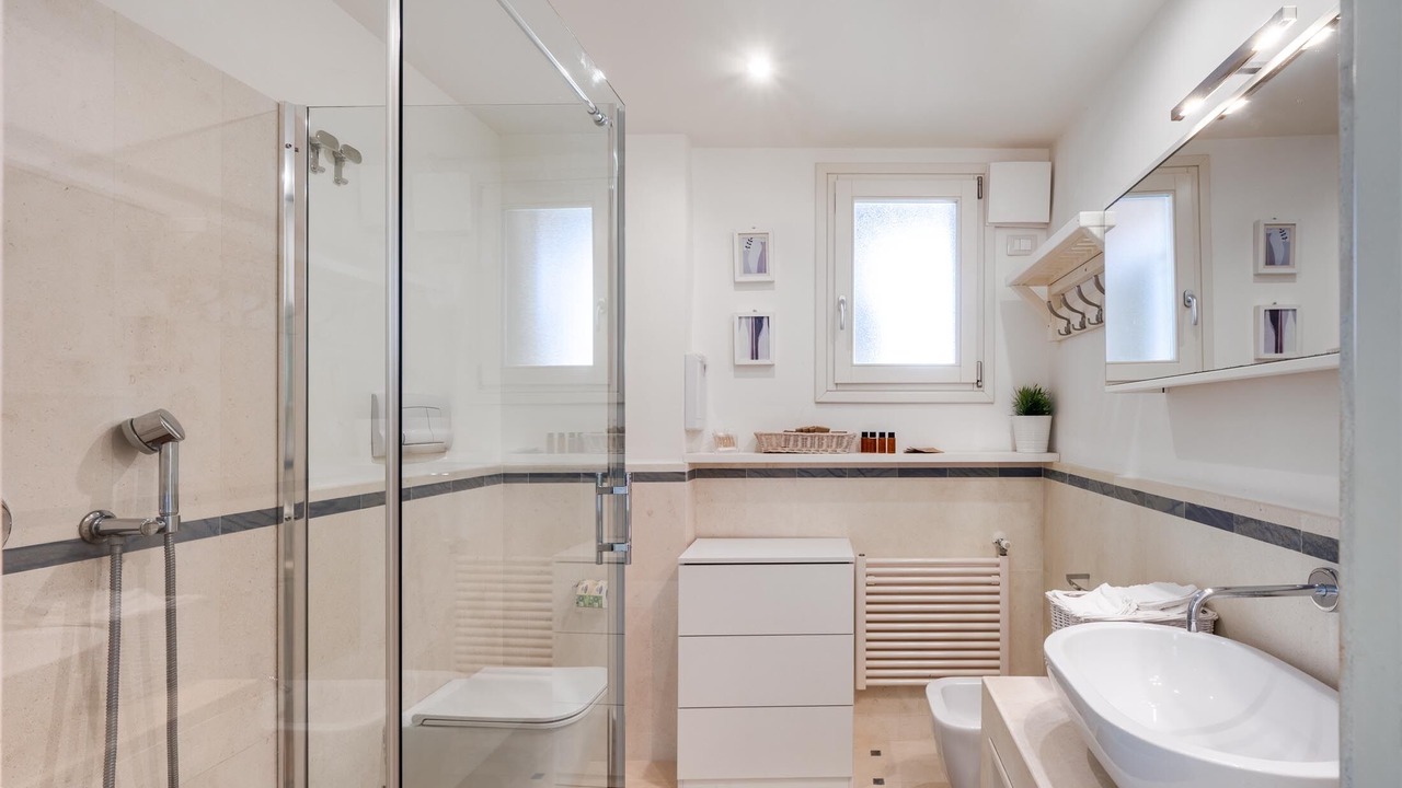 Photo of Bathroom in Furnari