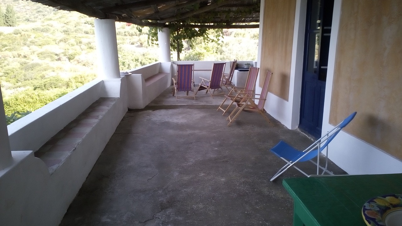 Photo of Patio Balcony in Filicudi Porto