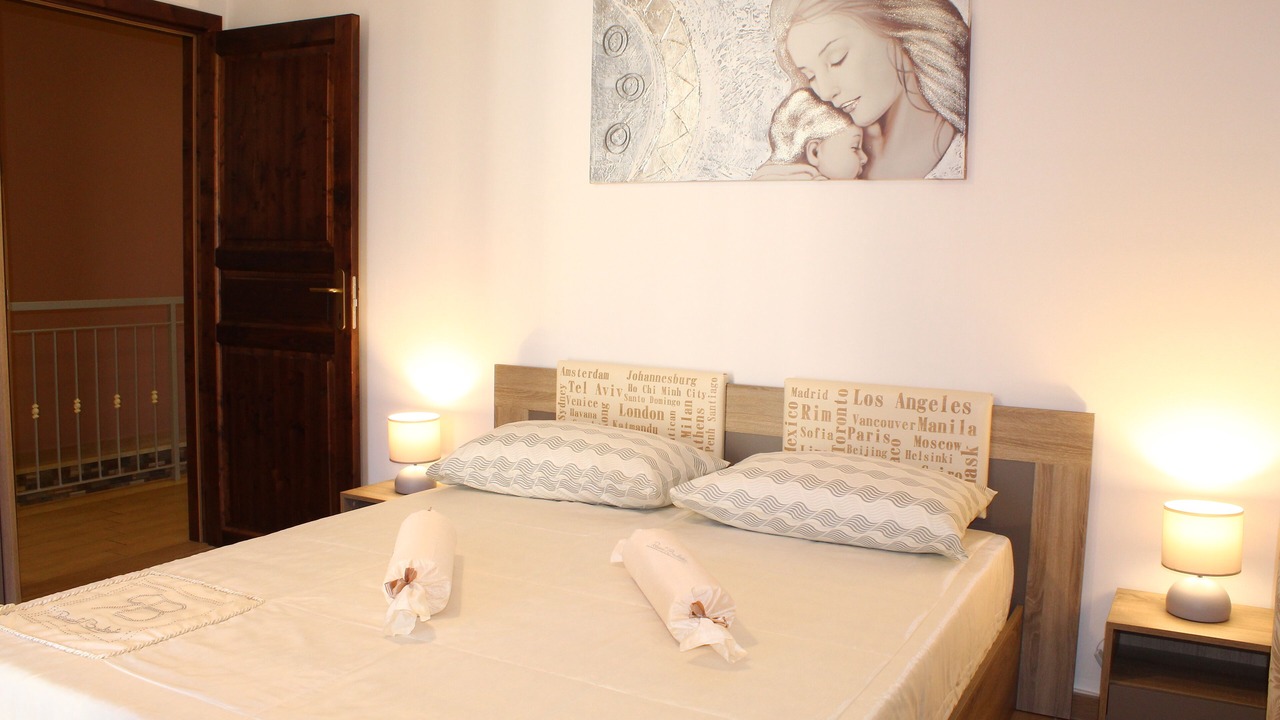 Photo of Bedroom in Carini