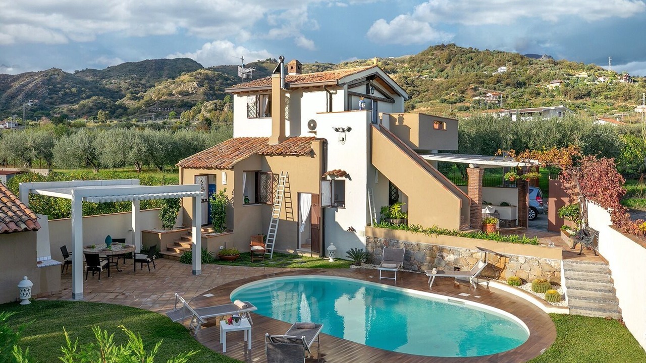 Photo of Outdoor in Mitogio