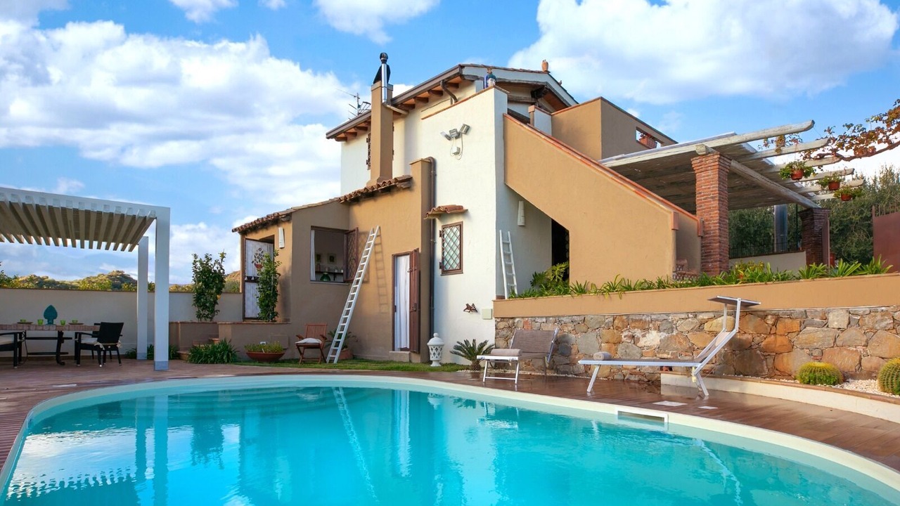 Photo of Outdoor in Mitogio