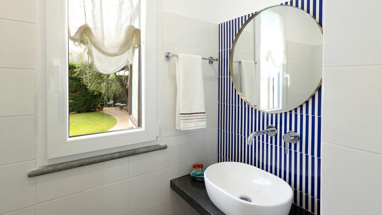Photo of Bathroom in Mitogio