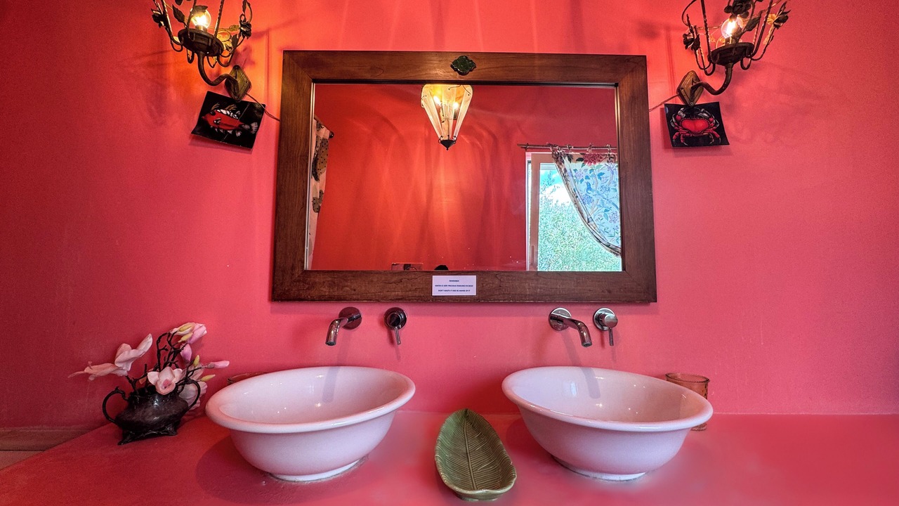 Photo of Bathroom in Noto